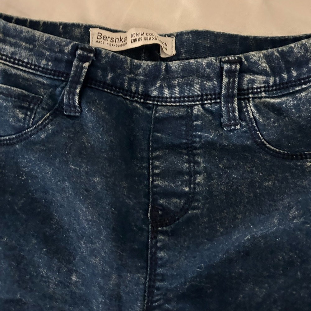 Bershka Blue Jeans with Lived-In Look